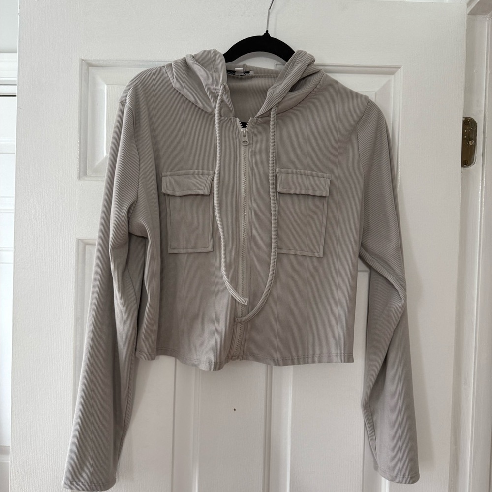 Fashion Nova Ribbed Cropped Zip Hoodie in Taupe